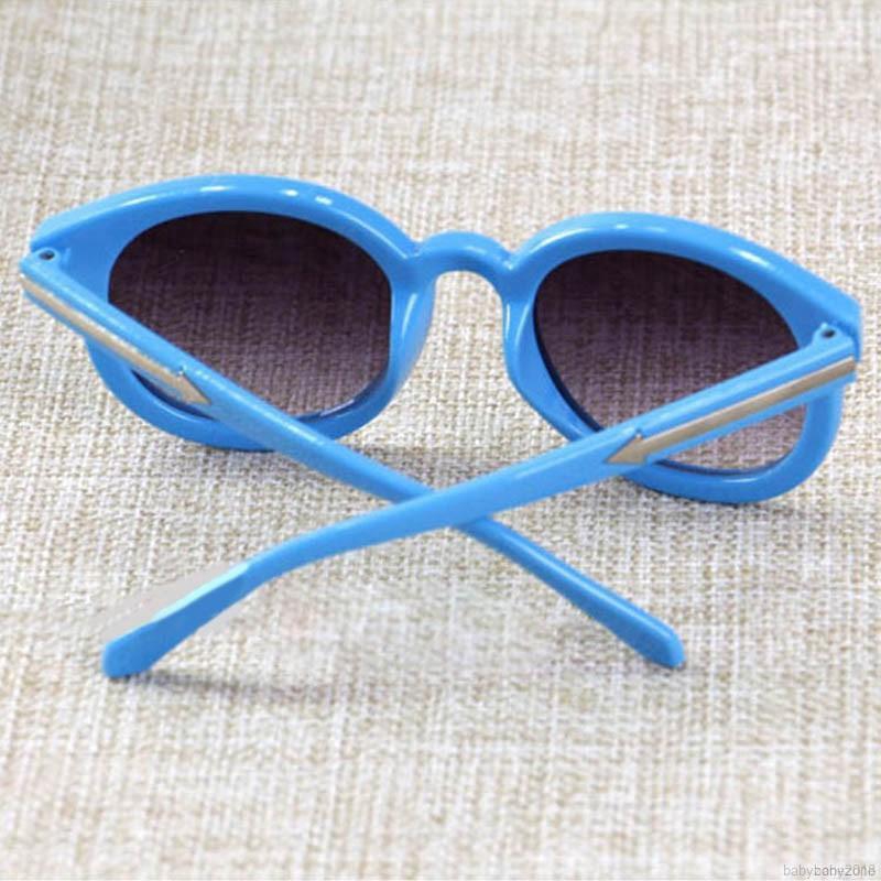 Kính mát chống tia UV kiểu dáng hợp thời trang dành cho các bé