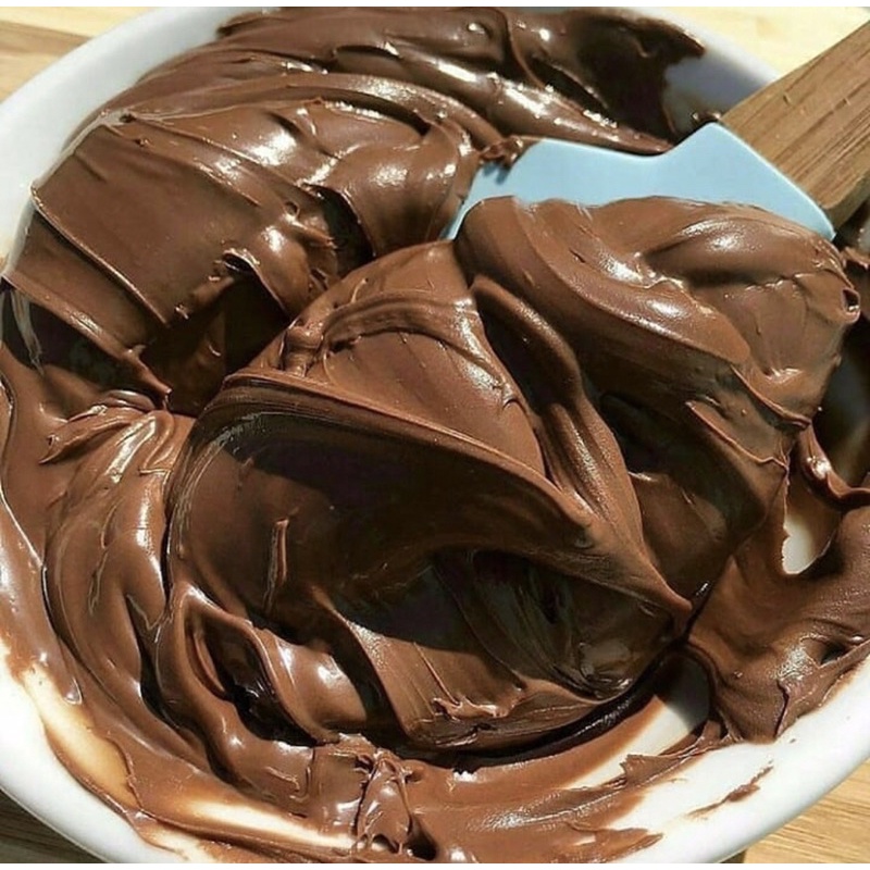 Bơ hạt phỉ phết cacao Nutella hộp 350g