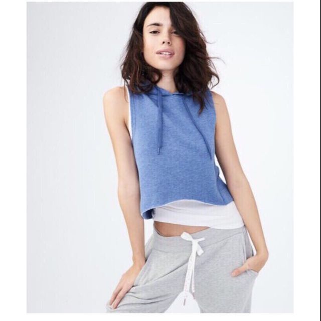 Hoodie nữ không tay Aero, hàng xuất xịn | BigBuy360 - bigbuy360.vn