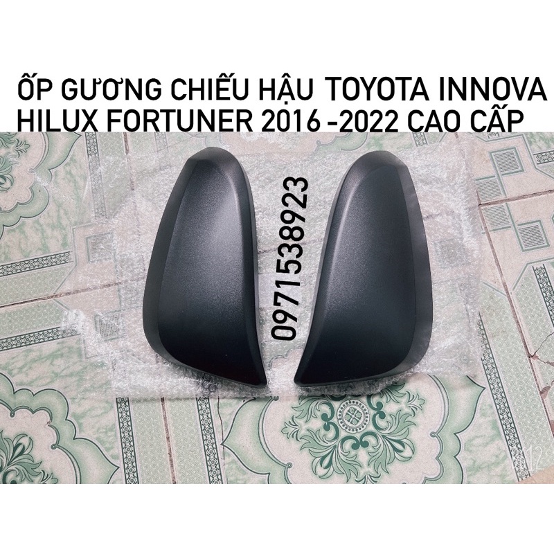 ỐP GƯƠNG CHIẾU HẬU TOYOTA INNOVA HILUX FORTUNER 2016-2022 bản có xi nhan gương