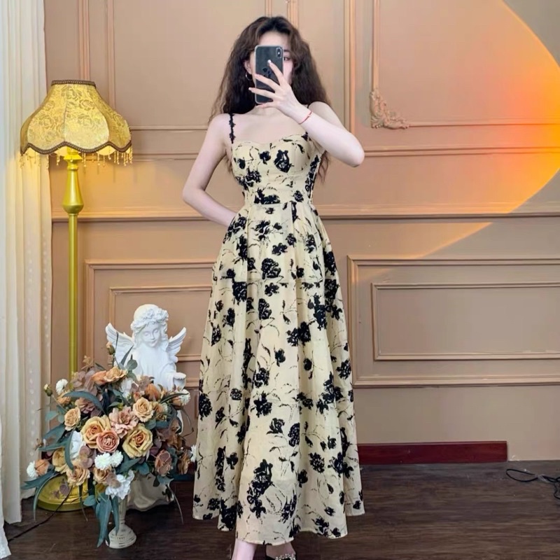 CÓ SẴN🖤Set Đầm maxi hoa hồng đen có mút ngực quai ren kèm choker quyến rũ đi biển du lịch retro váy dự tiệc tiểu thư