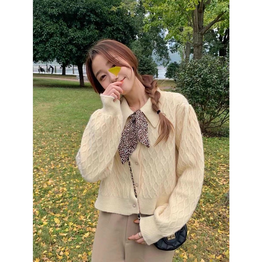 [ÁO CHOÀNG] Cardigan Nữ Lông Cừu, Áo Len Kèm Khăn Nữ Mix Quần Chân Váy Siêu Sinh | BigBuy360 - bigbuy360.vn