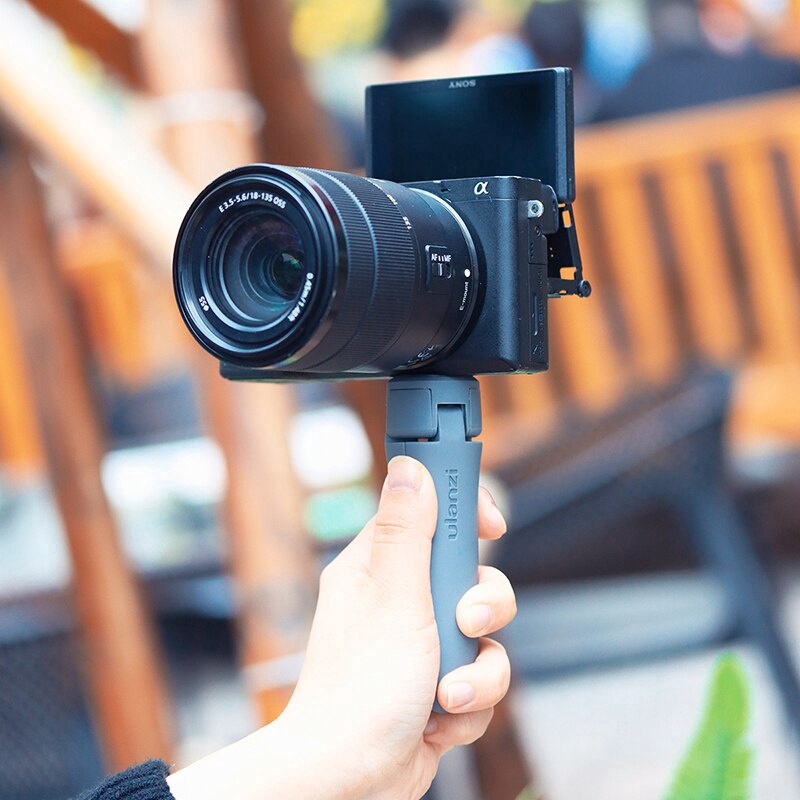 Tripod mini Ulanzi MT-10 có khớp hỗ trợ quay Vlog du lịch tiện dụng cho Osmo Mobile 2 3