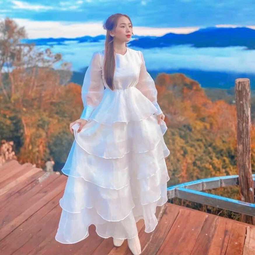 Đầm Maxi Trắng Xòe Tầng Cực Hót