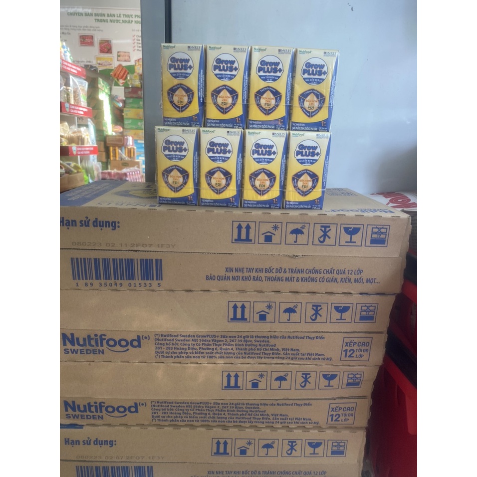 Lốc 4 hộp pha sẵn grow plus vàng 110ml
