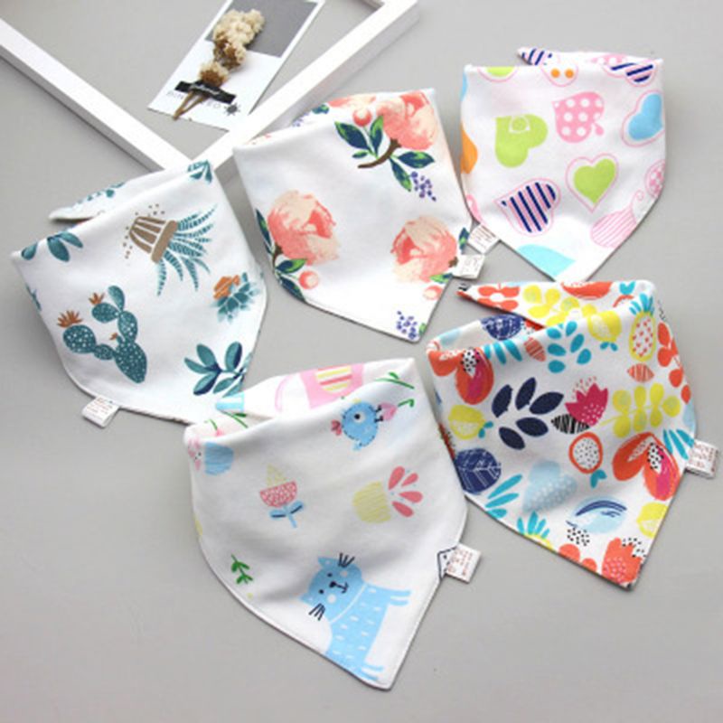 Set 5 yếm ăn bằng cotton hình tam giác tiện dụng cho trẻ em