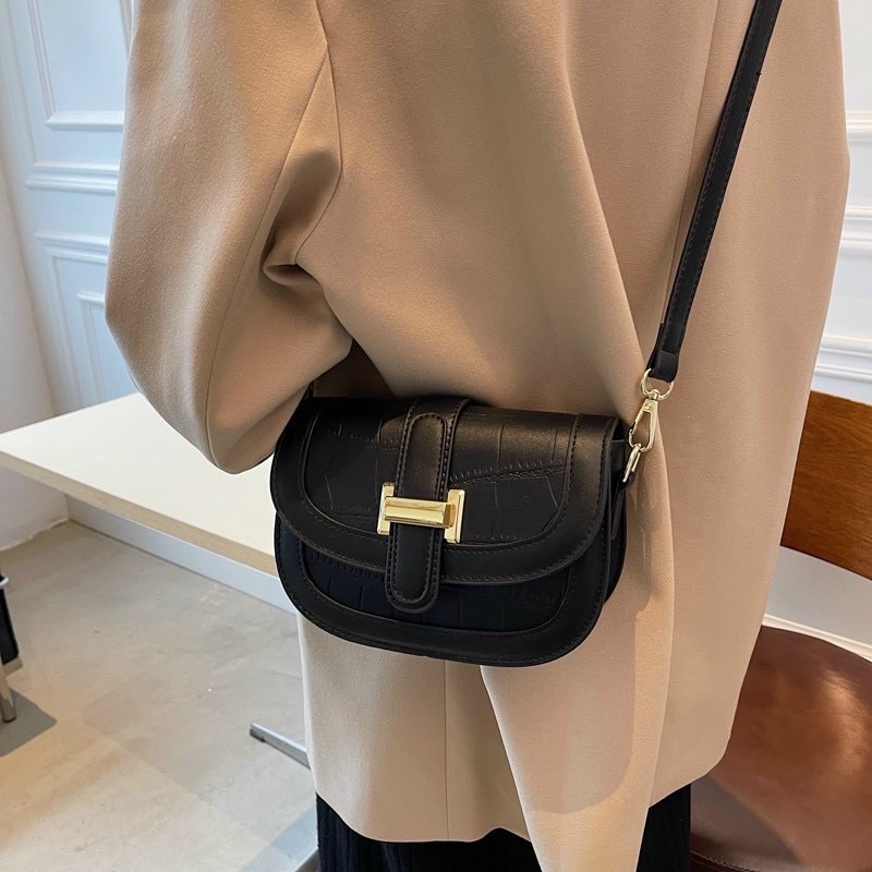 Túi đeo chéo dáng bầu phong cách vintage Hàn Quốc siêu xinh (hàng chuẩn ảnh)