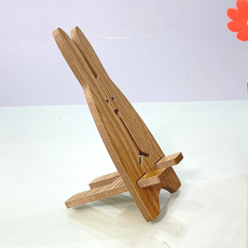 Kệ điện thoại giá đỡ máy tính bảng thông minh hình con thỏ dễ thương bằng gỗ kích thước 16.5cm x 8.2cm
