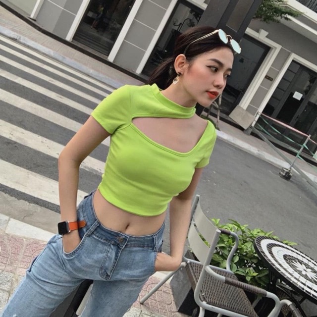 áo croptop khoét vai siêu xinh kx