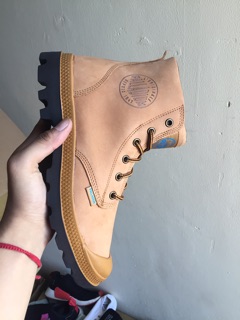 Palladium boots chống nước
