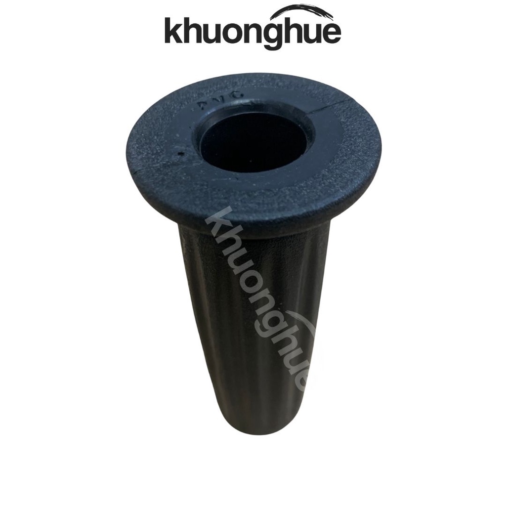 Bao tay trái Attila Elizebeth