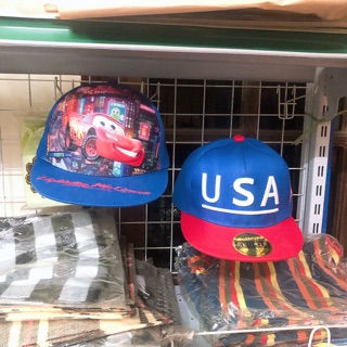 Móc treo mũ inox trưng bày khung lưới