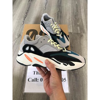 YEEZY 700 Authentic xách tay UK