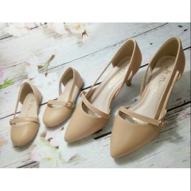 Combo giày mẹ và bé