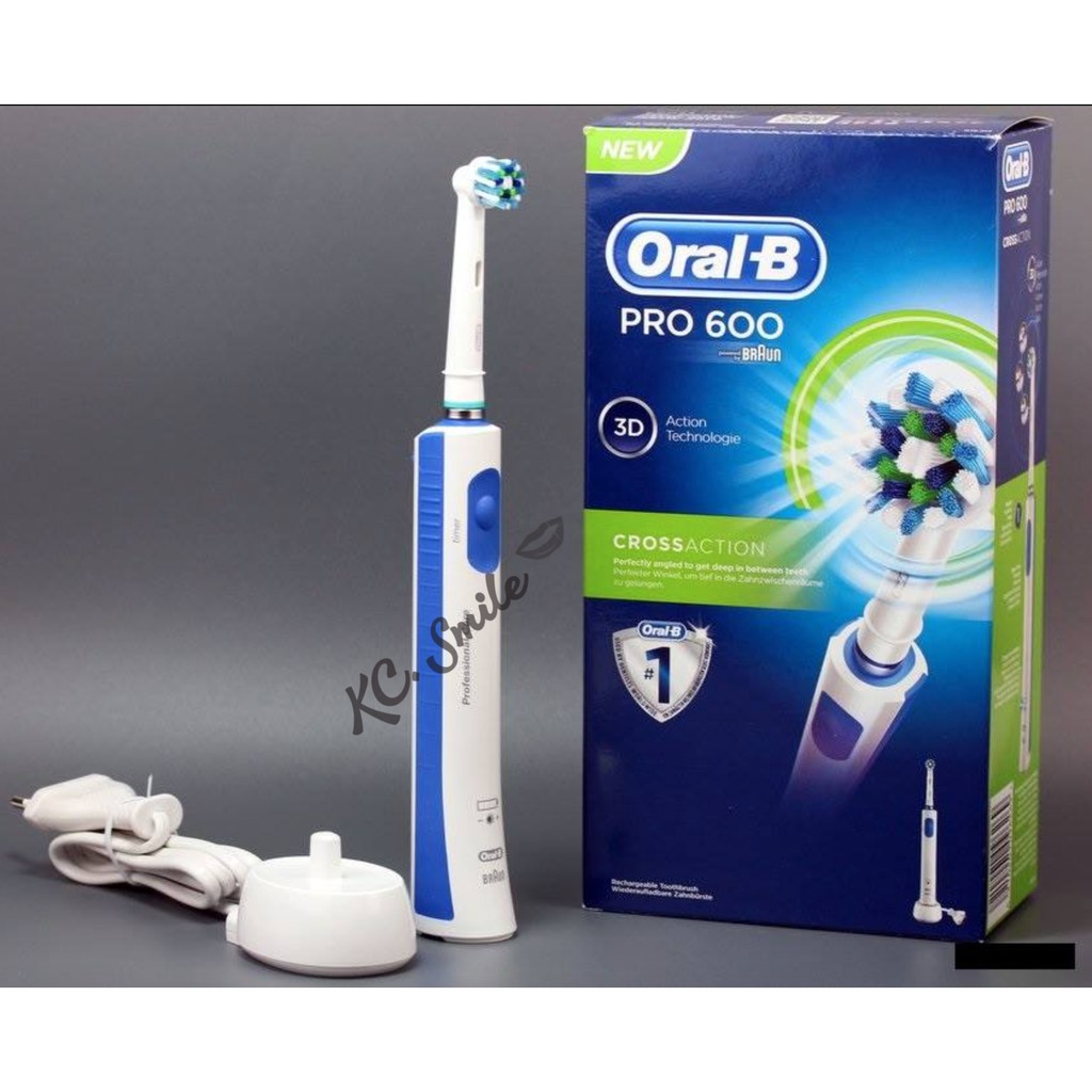 Bàn chải điện Oral B Pro 600, 700 - Bàn chải điện giúp làm trắng và sạch răng hiệu quả [Chính Hãng]