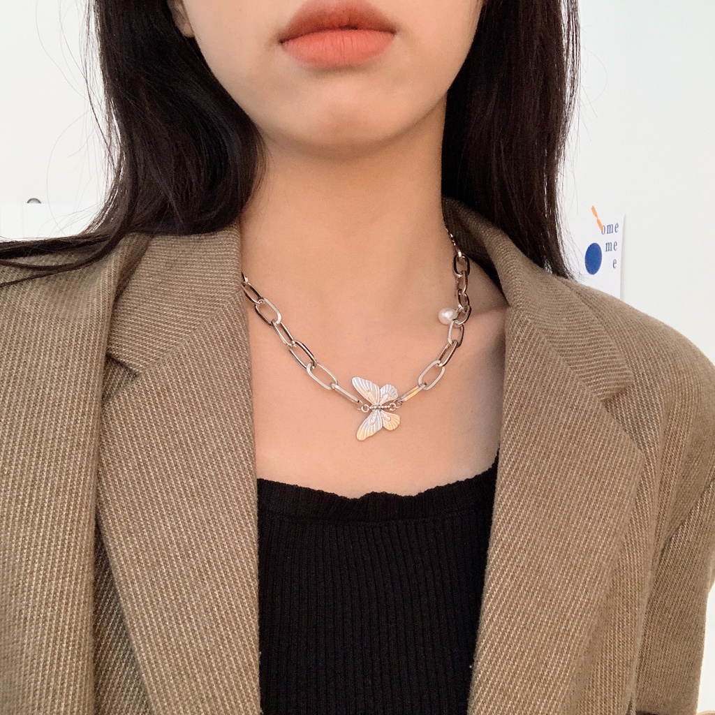 Vòng cổ Hình Bướm Đơn Giản Sang Trọng Cho Nữ