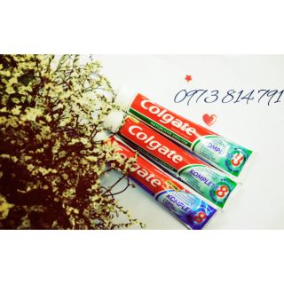 Kem đánh răng Colgate Đức