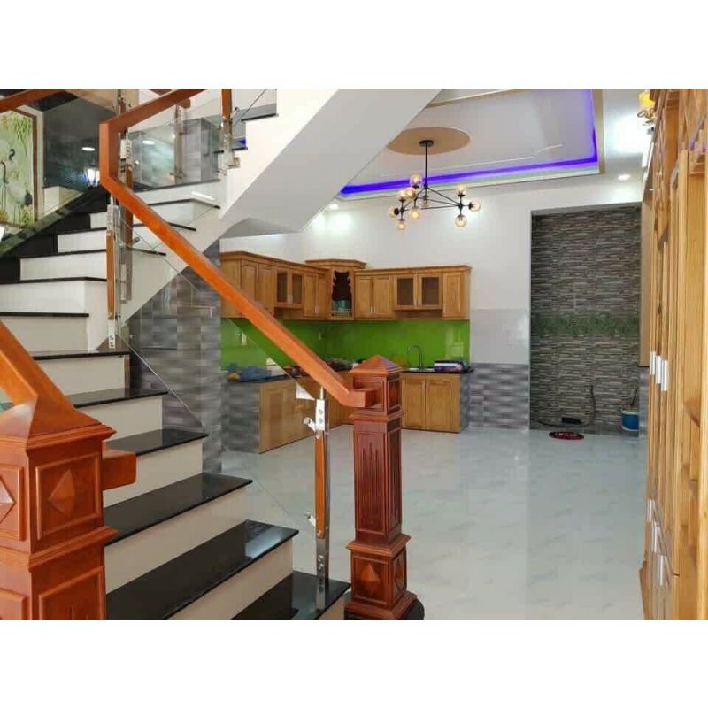 Trụ cầu thang kính inox chuẩn 304