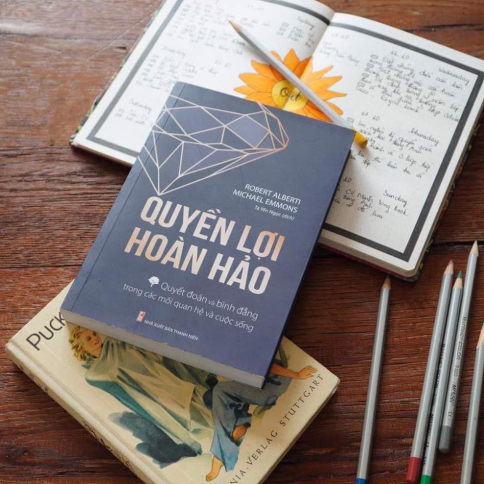 Sách: Quyền Lợi Hoàn Hảo - Quyết Đoán Và Bình Đẳng Trong Các Mối Quan Hệ Và Cuộc Sống [ Minh Long ]