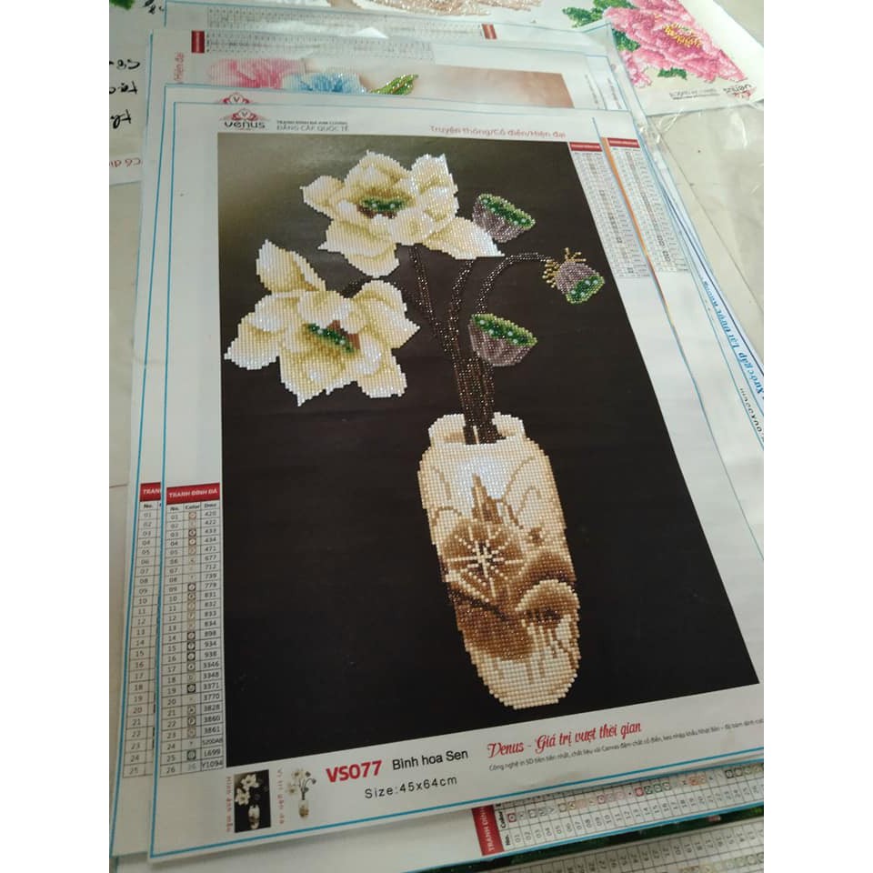 Tranh Đính Đá 5D Hoa Sen Trắng (45x64cm) -chưa đính đá