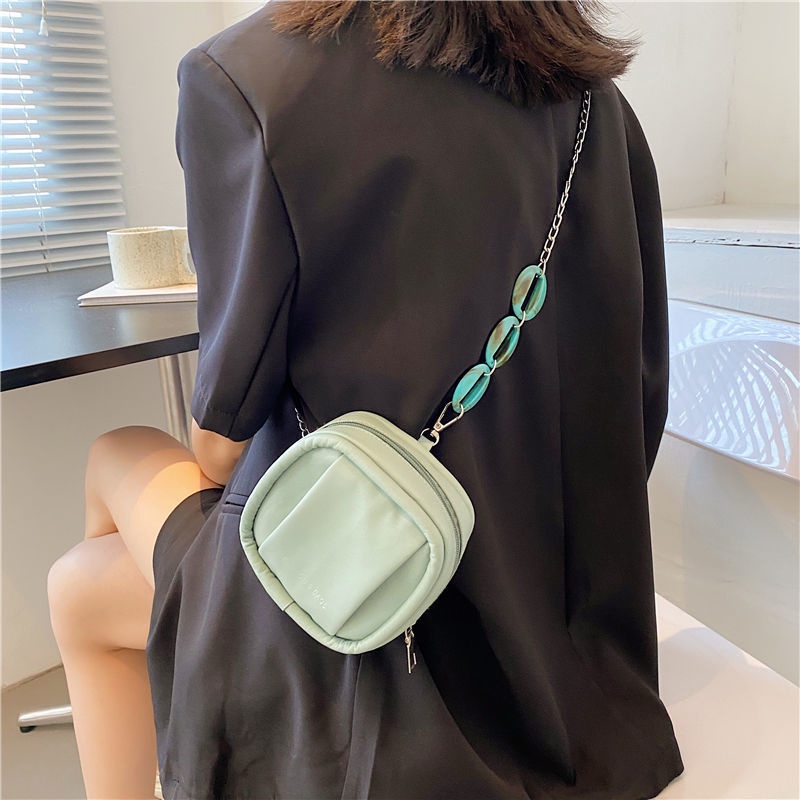 Túi đeo chéo mini dáng vuông màu Macaroon thời trang cho nữ 2022 Túi đeo vai dây xích hợp thời trang Túi đựng đồ