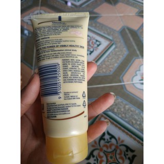 Dưỡng thể Vaseline Intensive care Deep Restore - 75ml - Vàng