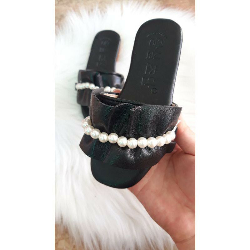 Dép lê da cho bé , dép ngọc nhún bèo dễ thương thời trang  cho bé gái