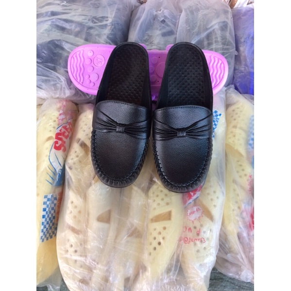 Sục nhựa đi mưa cao cấp(có các size từ size 36 đến 40 nhé!)