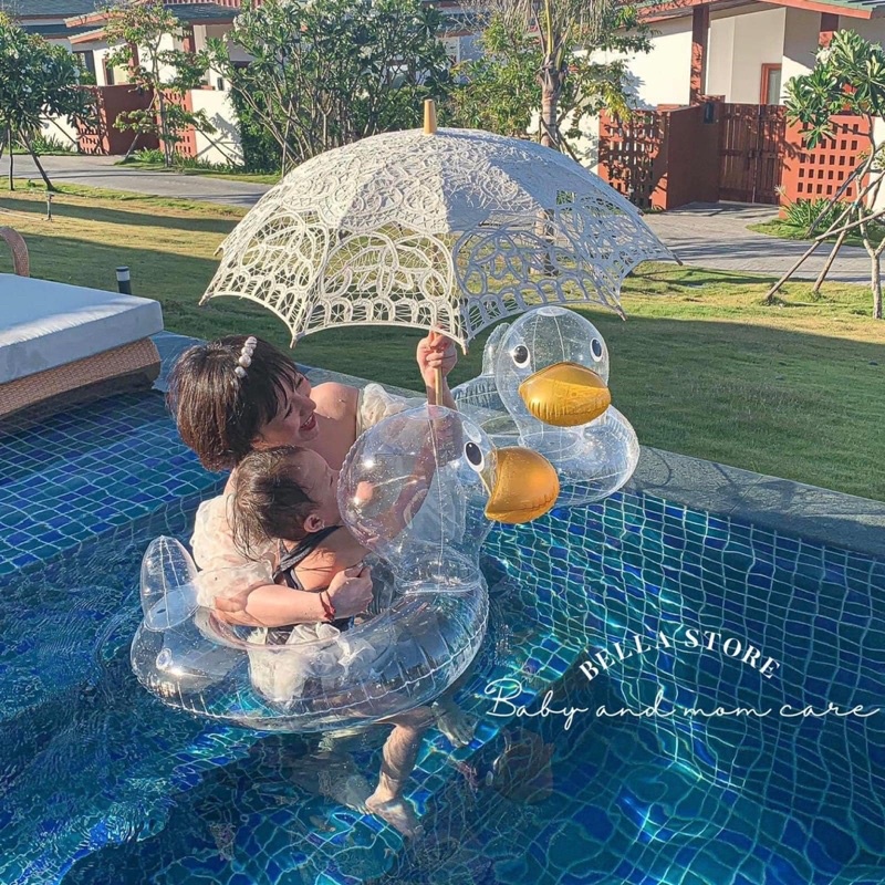 Phao bơi vịt trong suốt cho bé.