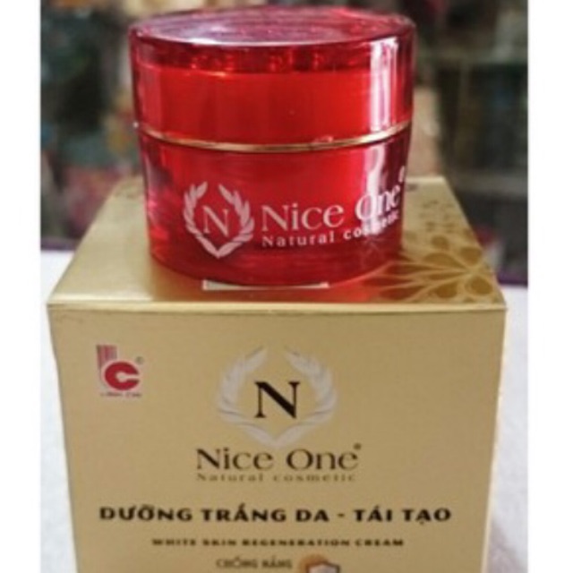 Kem Nice one dưỡng trắng da tái tạo giúp da trắng sáng rạng ngời sau 6 ngày xử dụng. Đặc xài là trắng không Tuỳ vết sâu