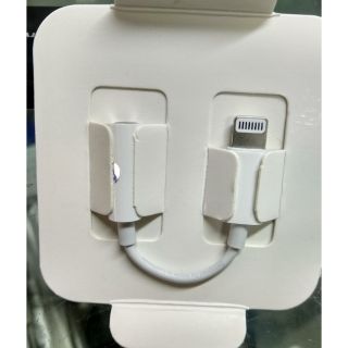 Cáp chuyển tai nghe iPhone 7... xịn bảo hành 6 tháng Có hỗ trợ nghe gọi