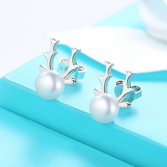 Hoa tai tuần lộc bạc 925