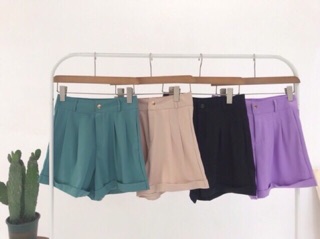 Quần short bấm cúc cạp cao