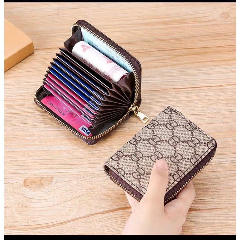 Ví nữ cầm tay nhiều ngăn