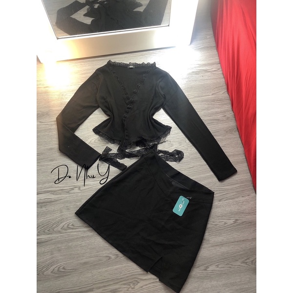 ÁO BUỘC EO PHỐI REN