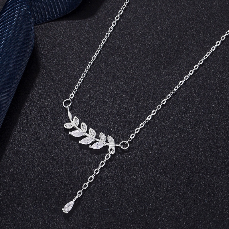 Dây chuyền bạc Evasilver mặt hình lá đính đá thời trang, Vòng cổ chất liệu bạc ta cực đẹp và nữ tính