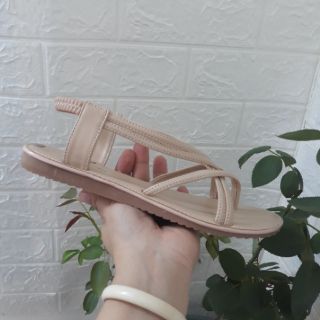 Giày sandan