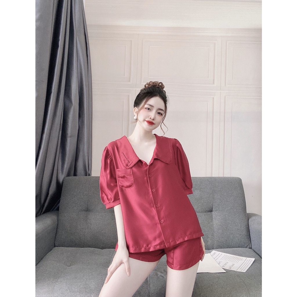 Đồ ngủ nữ mặc nhà quần đùi cổ bèo lụa satin thoáng mát.