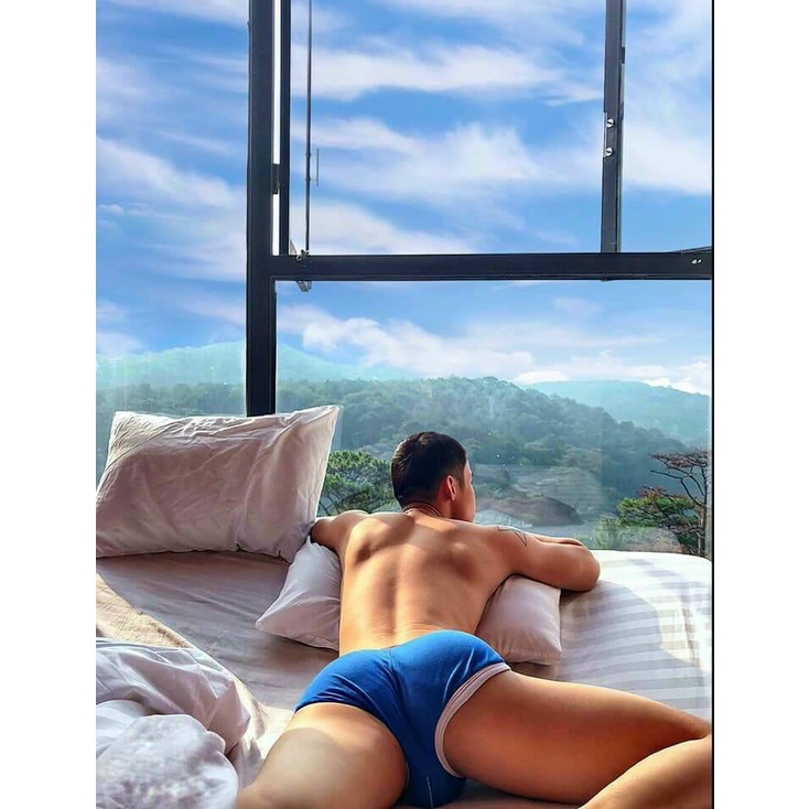 Quần lót độn mông nam