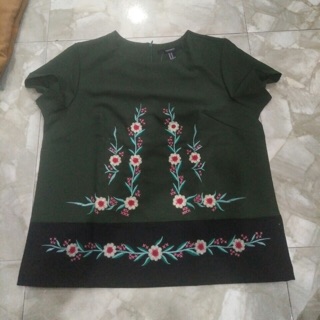 Áo croptop mẫu cũ thanh lý