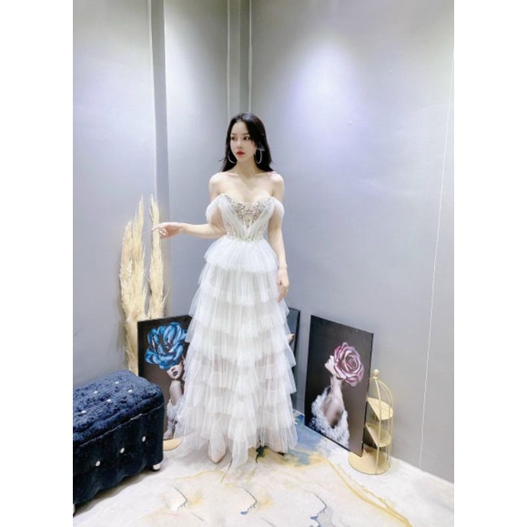 Đầm váy dạ hội lưới tầng rớt vai kết hạt thủ công sắc xảo