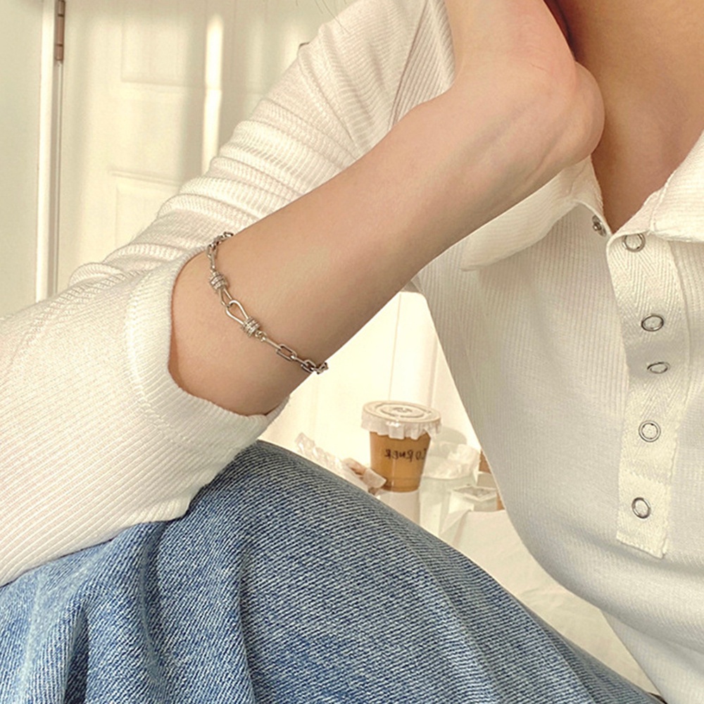 Vòng Tay Đính Đá Trái Tim Hồng Nhỏ Xinh Xắn Dành Cho Nữ