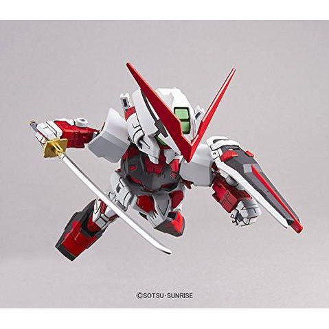 Mô hình SD Gundam EX-Standard Gundam Astray Red Frame