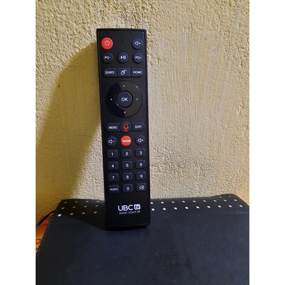 Remote Điều khiển tivi UBC giọng nói - Hàng mới chính hãng UBC theo máy mới 100% Tặng kèm Pin