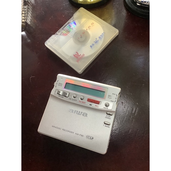 Máy nghe đĩa MD Aiwa AM-F90