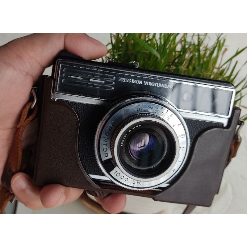 Máy ảnh film zeiss ikon voigtlander vitessa 1000 sr