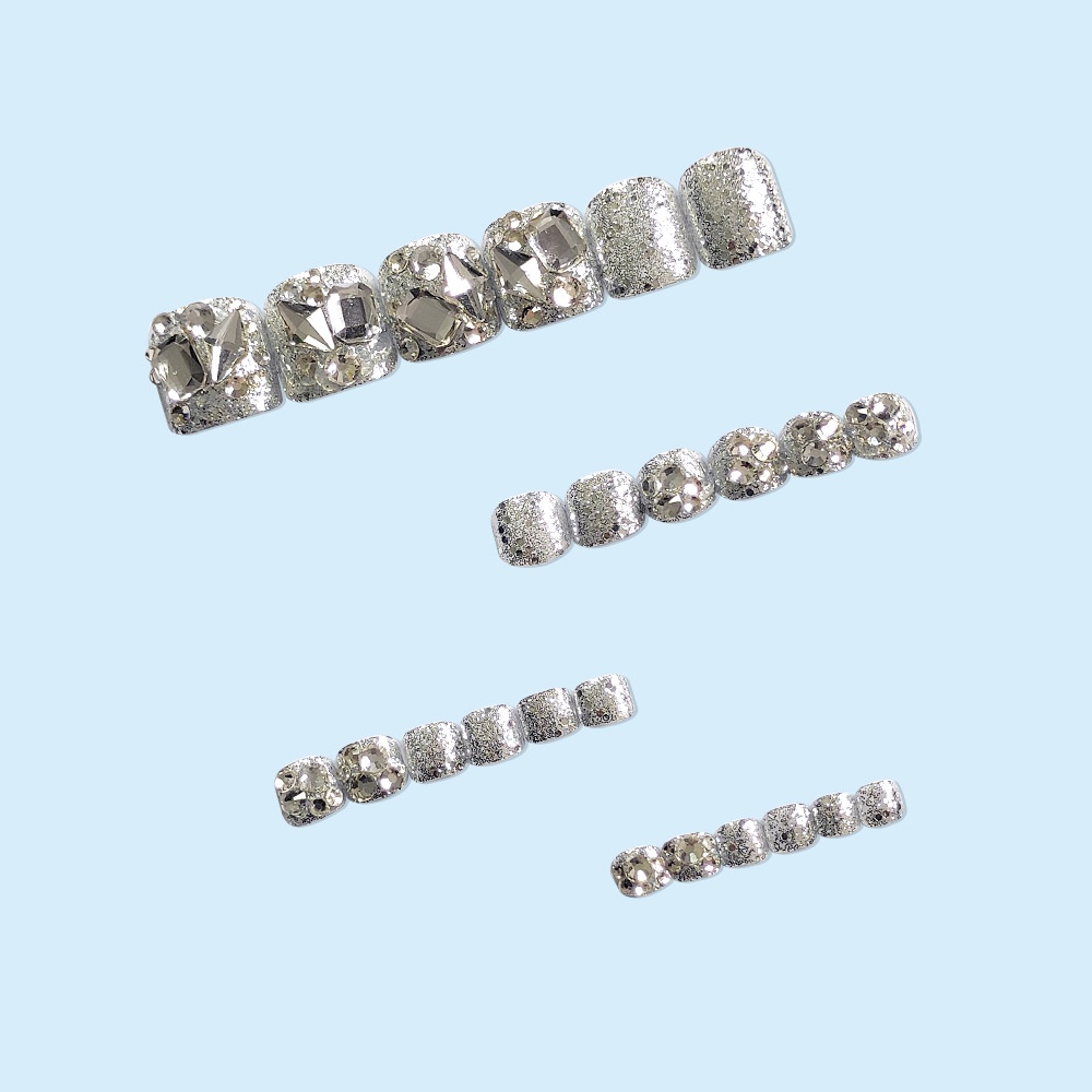 Móng Chân Đính Đá Kim Cương Sáng Lấp Lánh Phong Cách Ngắn Thời Trang Có Thể Đeo Ngón Chân Hàng Mới ins Bán Chạy