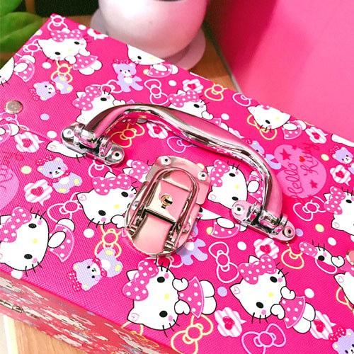 Hộp đựng mĩ phẩm, để đồ trang điểm cá nhân HAMACA LS25 màu hồng Hello Kitty cute Lamdep24g