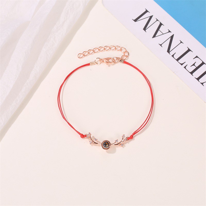 Vòng tay thiết kế đơn giản thời trang xinh xắn