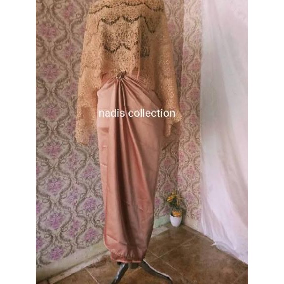 Xu hướng. Cài Đặt 3 Trong 1 Váy LILIT + Áo Choàng BRUKAT + Vòng | BigBuy360 - bigbuy360.vn